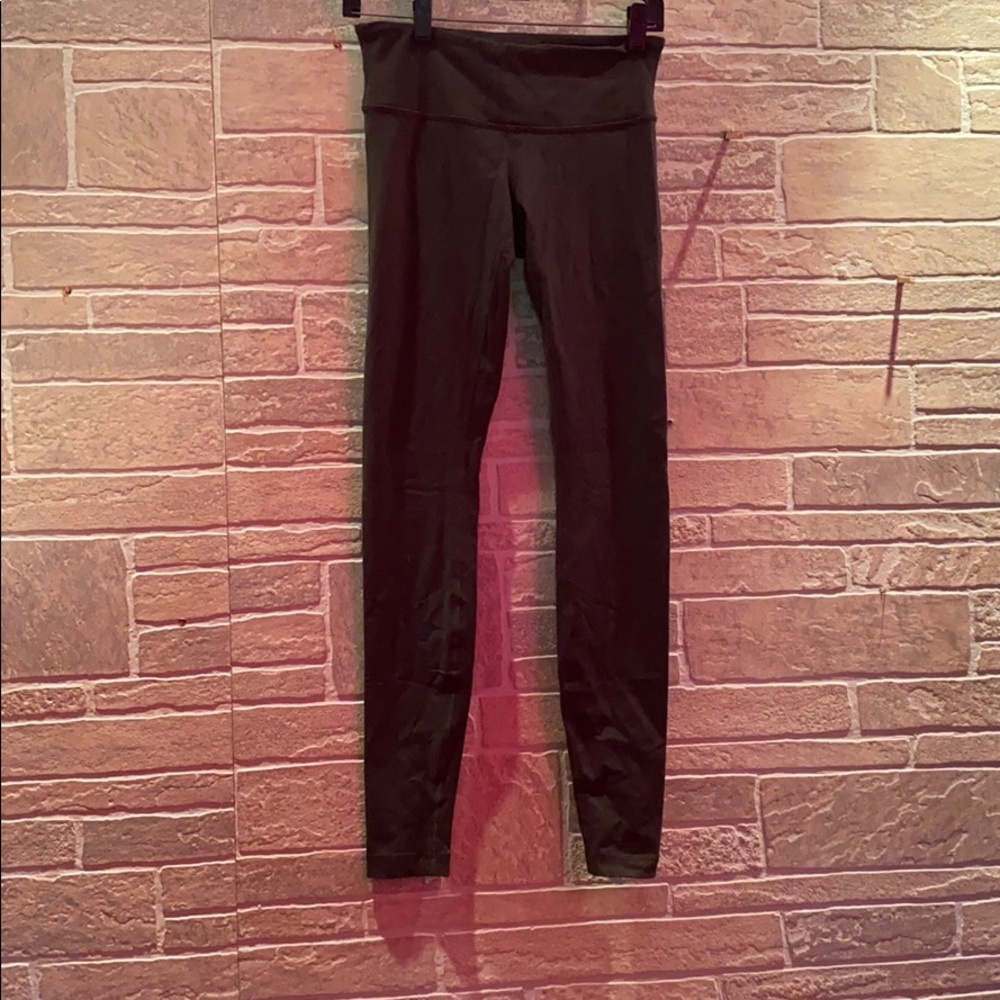 Olive green lulu lemon Wunder Under